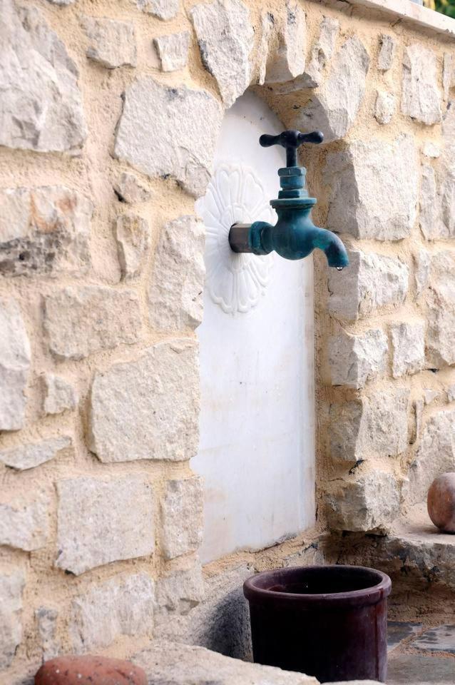 Вилла Authentic Cretan Stone Windmill Сития Экстерьер фото